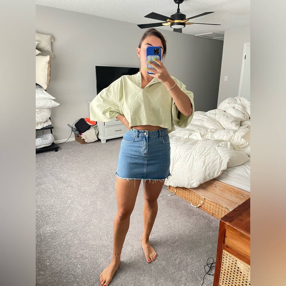 High Waisted Roxy Skirt -- Size 26/27